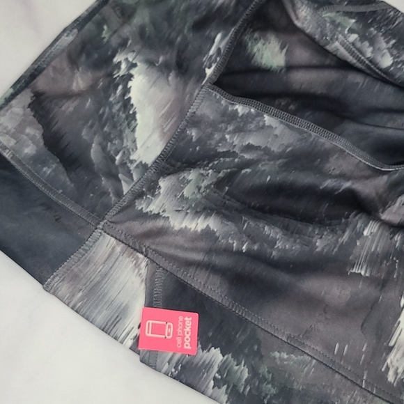 Marika Stormy Sky Leggings - Picture 7 of 9